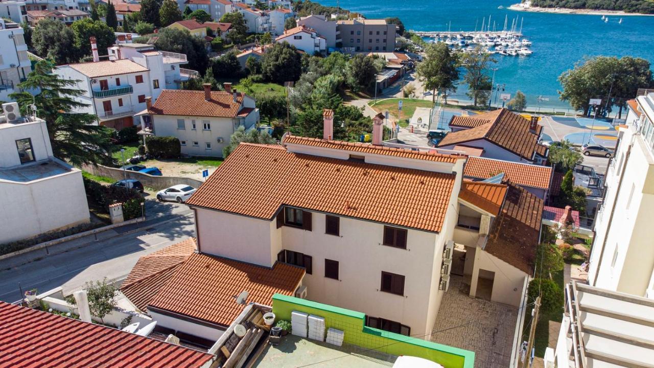 Holiday Apartment 50M From The Beach Pjescana Uvala Eksteriør billede